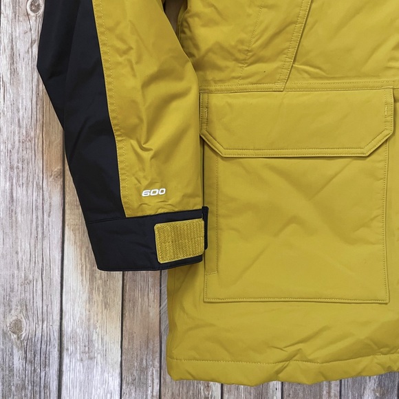 The North Face Men’s McMurdo Waterproof Parka In Mineral Gold - Picture 5 of 9